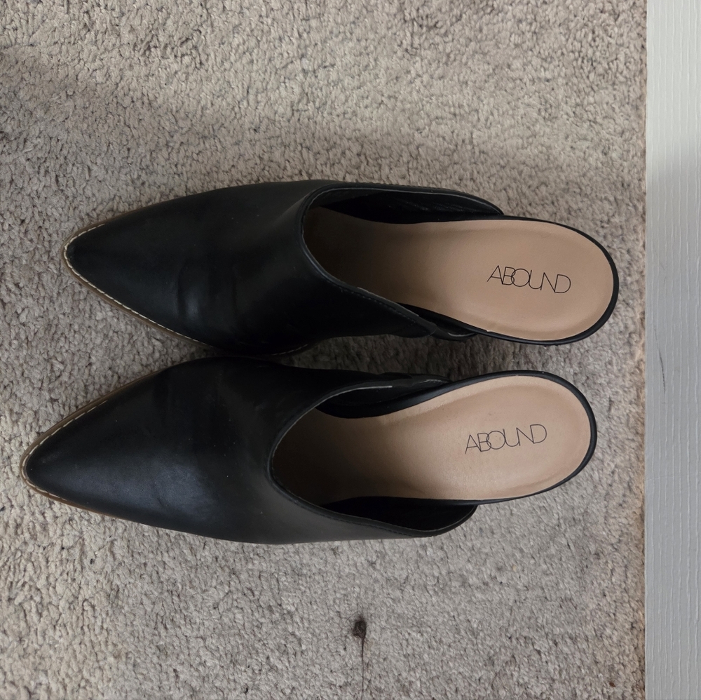 Abound Heeled Clogs 8